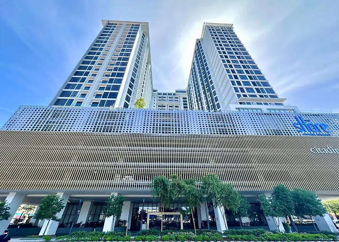 Kota Kinabalu City Centre @ The Shore By Casa Yolo