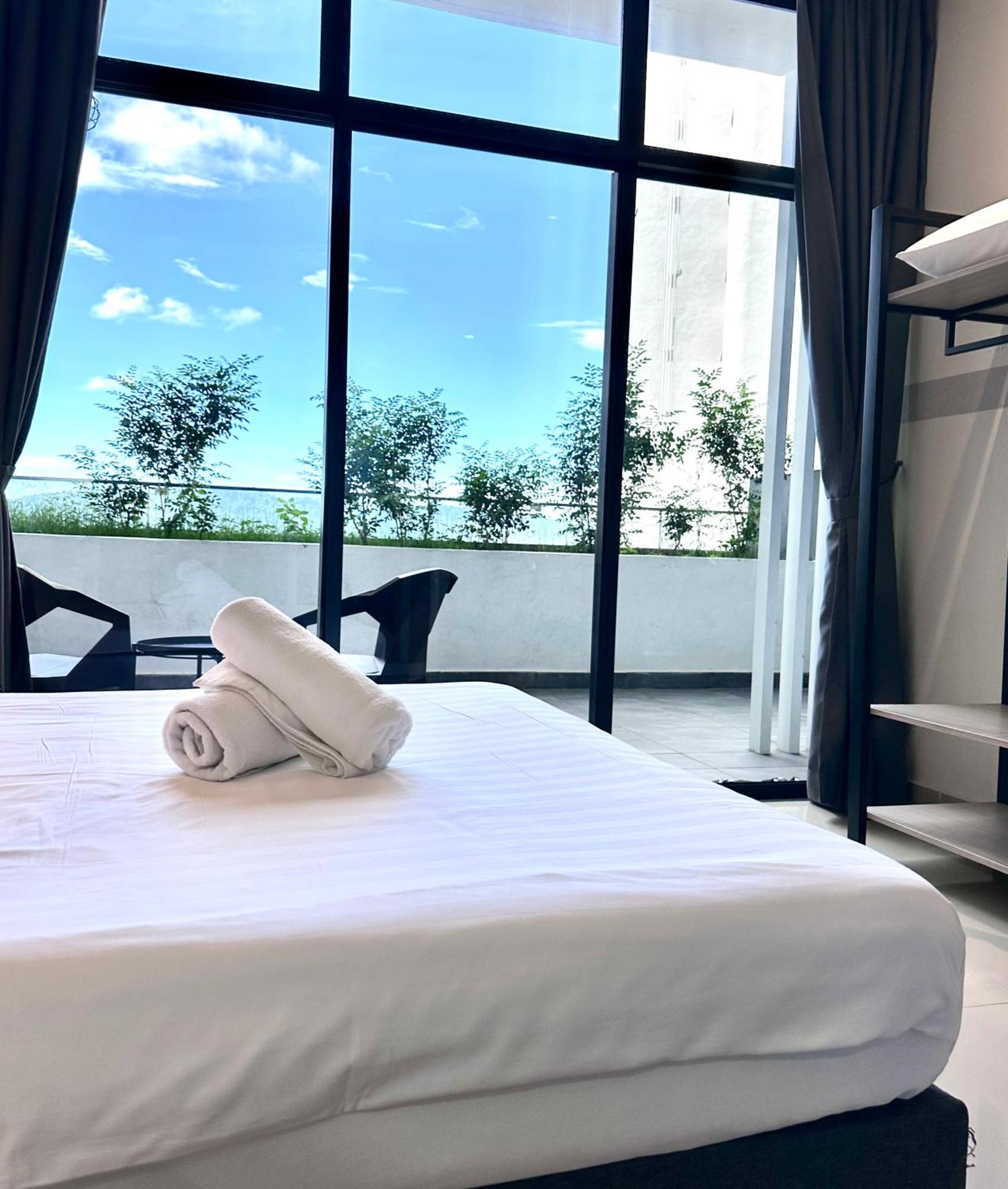 Apartment Centre @ The Shore By Casa Yolo Kota Kinabalu