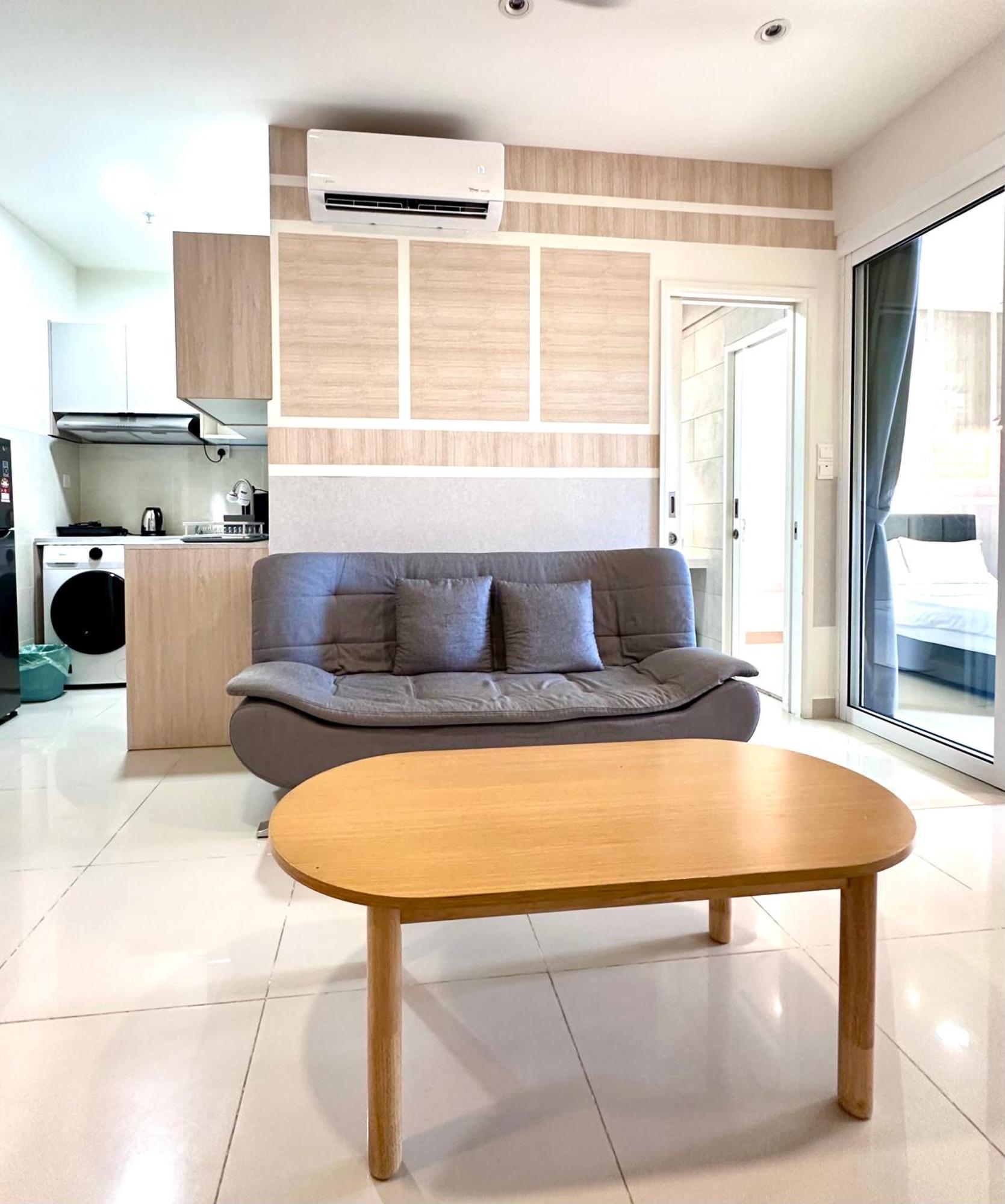 Centre @ The Shore By Casa Yolo *