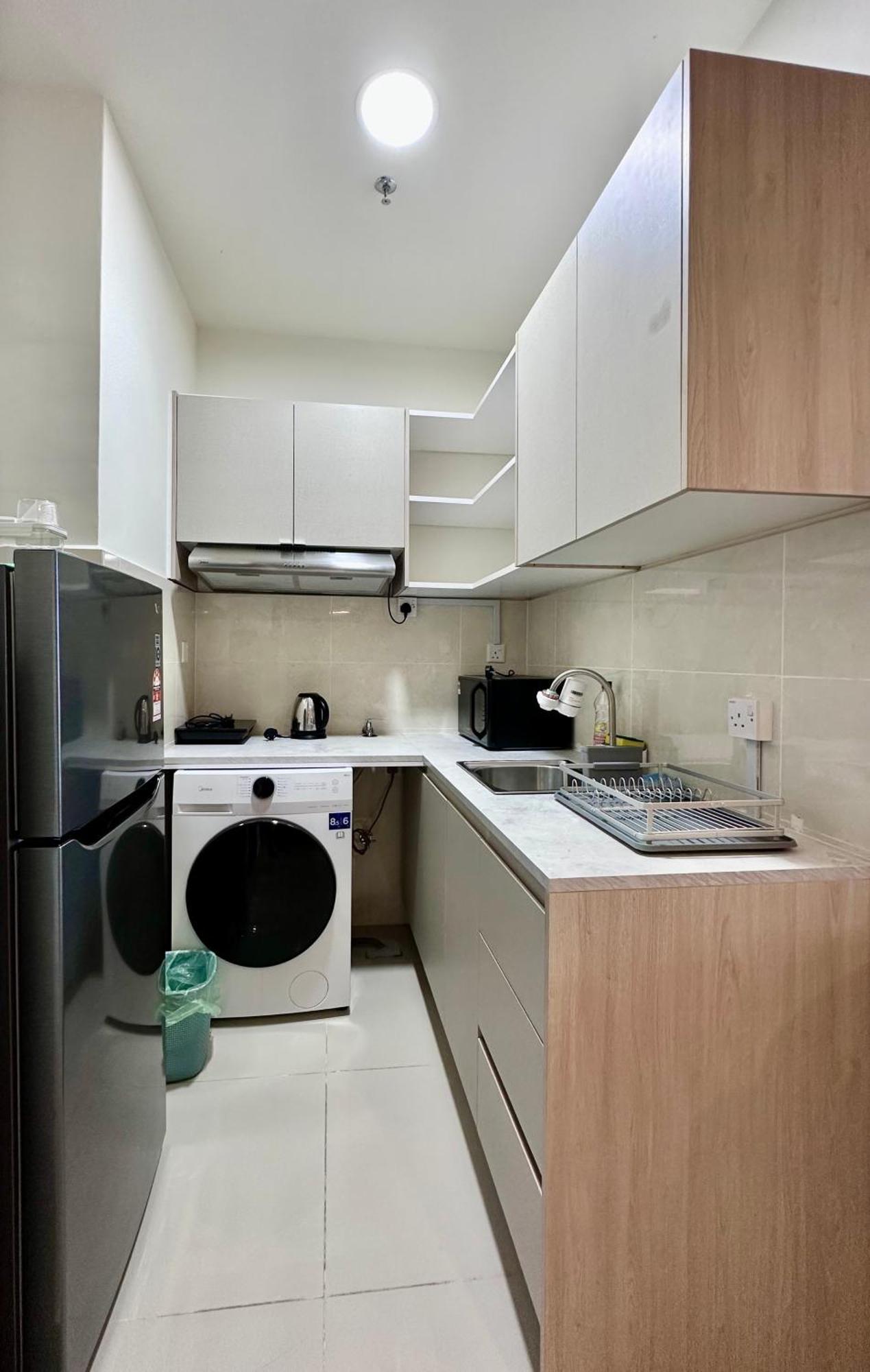 Centre @ The Shore By Casa Yolo * Kota Kinabalu