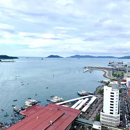 Kota Kinabalu City Centre @ The Shore By Casa Yolo Exterior photo