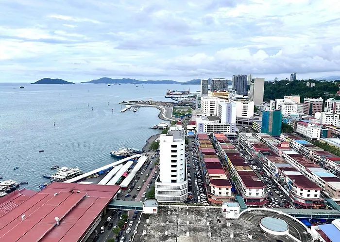 Kota Kinabalu City Centre @ The Shore By Casa Yolo