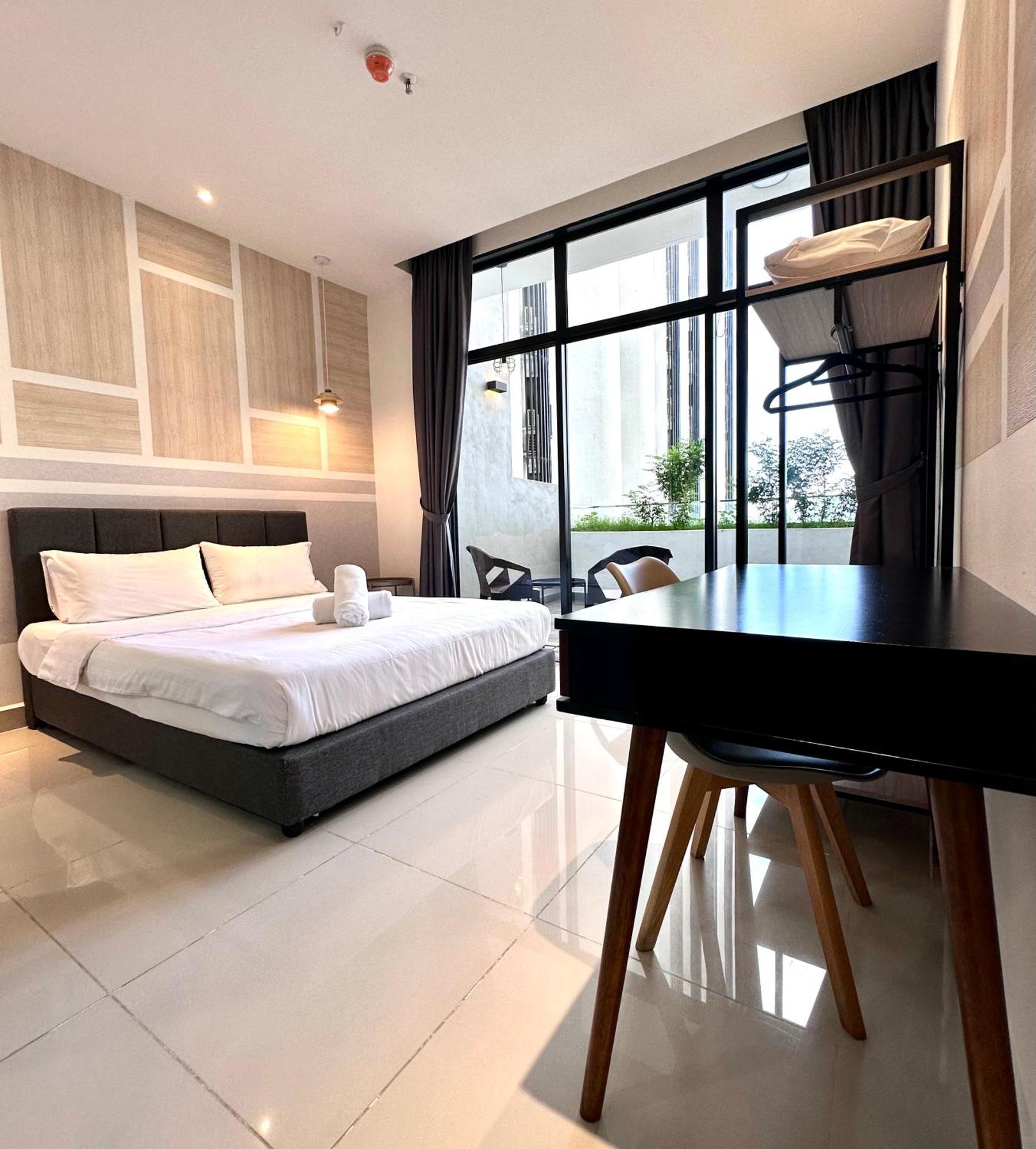 Apartemen Centre @ The Shore By Casa Yolo